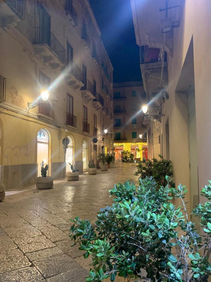 Albachiara Suite Rooms - City Center تراباني المظهر الخارجي الصورة
