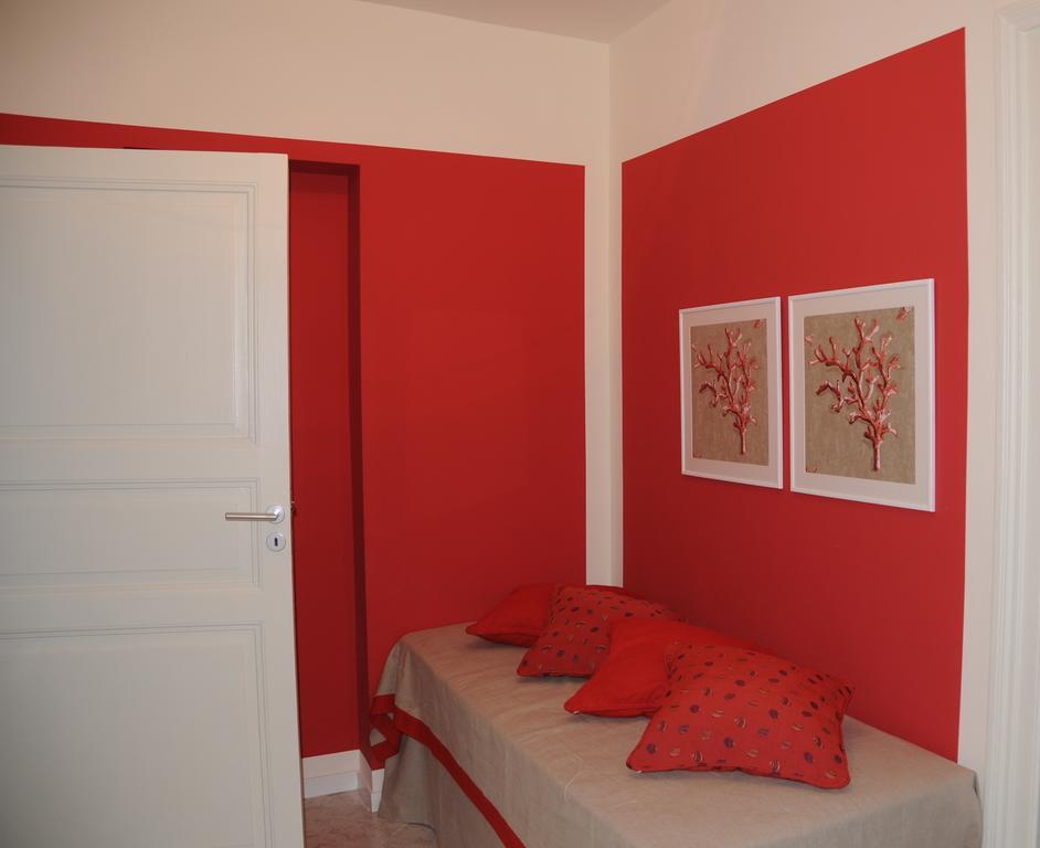 Albachiara Suite Rooms - City Center تراباني الغرفة الصورة